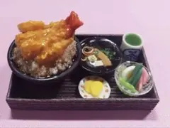 Item thumbnail for item 50a9a3de-ffb7-4720-8b31-dffe01c21692