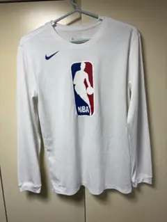 Nike NBA DRI-FIT 長袖シャツ ホワイト