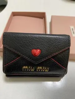MIUMIU 折り財布 3つ折り財布 レザー マドラス
