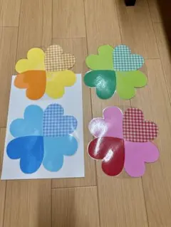クローバー　壁面