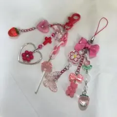 9.ビーズキーホルダー 2本セット