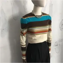 セリーヌ ニット