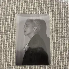 G-DRAGON ubermensch 28800円 購入 特典トレカ