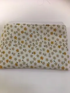 手作りポーチ