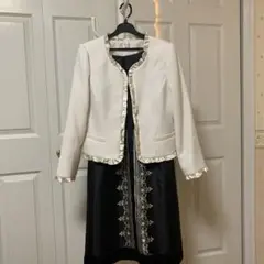 Item thumbnail for item f7bcf68f-1fe8-4216-9814-9dd04d4045d6