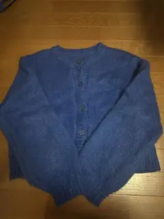 ニットカーディガン