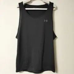 Under Armour ブラック タンクトップ XL