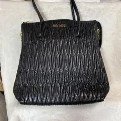 ミュウミュウ ブラック レザー マテラッセ トートバッグ ショルダーバッグ