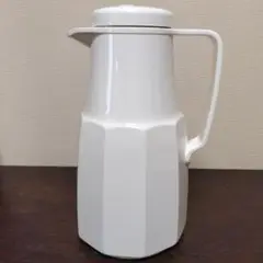 Item thumbnail for item 08d3f040-aa61-40a7-969e-aee7d2b7c77a