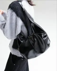 Jent Louis ジェントルイス　2-Pocket leather Bag