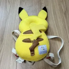 よちよちリュック ピカチュウ イエロー モンポケ 頭 ポケモン