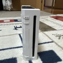 Wii 本体 ホワイト　機能性あり　稼働する