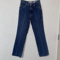 Item thumbnail for item efba31de-c0f8-4a7a-a601-1bfd61e9d928