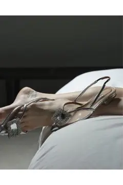 ANNA PVC JEWELRY バックストラップシューズ