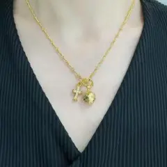 ゴールド クロス ボール チャーム ネックレス