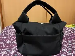 earパピヨネ⭐︎コロンとしたハンドバッグ ジッパー付き⭐︎ナイロン