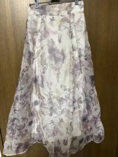 GRL GU 花柄シフォンロングスカートとホワイトフリルスカートのセット