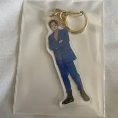 ORβIT マルイ POPUP ユンドン アクリルキーホルダー