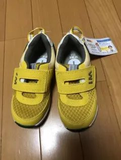 イフミー　IFMEイエロー メッシュキッズシューズ 新品タグ付き17センチ