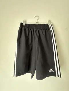 adidas ハーフパンツ キッズ Mサイズ 14～16歳