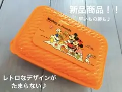 Item thumbnail for item dd9a4b5f-5abe-47c6-8a3b-53ecf9558ae9