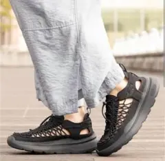24時間以内発送〈スニーカーサンダル〉KEEN UNEEK WK レディース