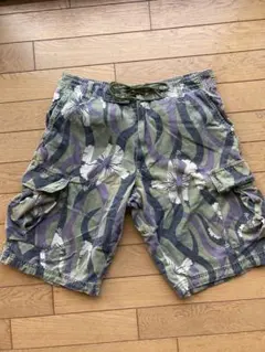 STUSSY 花柄迷彩ショートパンツ サイズ28