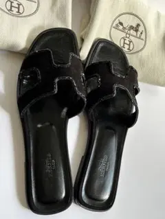 HERMES エルメス オラン クリスタル付 黒 ブラック 38.5