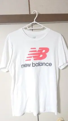 New Balance ビッグロゴTシャツ