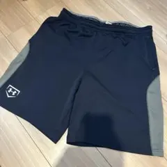 UNDER ARMOUR XL ネイビー ショートパンツ