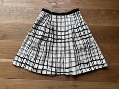 MaxMara膝丈スカート