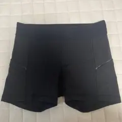 ルルレモン　レギンスショーツ
