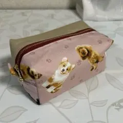 ハンドメイド★ボックスポーチ 化粧 サニタリー 小物入れ★ピンク　犬切替103