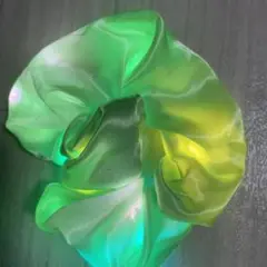 グラデーションシュシュ 薄緑