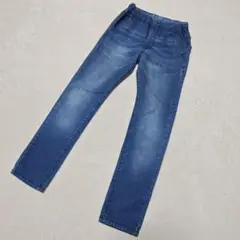 Item thumbnail for item 4cf9e182-55f5-4c71-a5cb-52ab03ff8a61