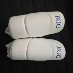 JKJO 膝サポーター美品！！