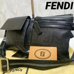極美品 フェンディ ウエストポーチ ズッカ柄 PVC レザー 黒色