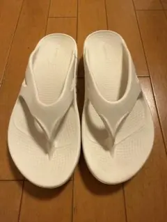 【ウーフォス】OOFOS OOriginal ユナイテッドアローズ限定カラー
