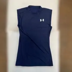 Under Armour ネイビー ノースリーブシャツ