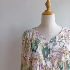 インド製 rukmani 七分袖カットソー ブラウス 妖精 小人 植物 花