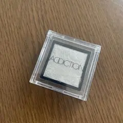 新品同様 アディクション ザ アイシャドウ 090