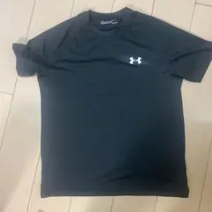 最終値下げUnder Armour HeatGear アンダーシャツ MD