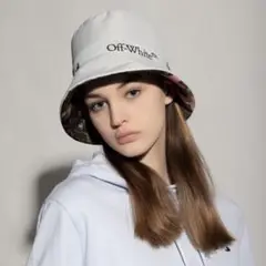新品タグ付き Off-White バケットハット ライトグレー レディース