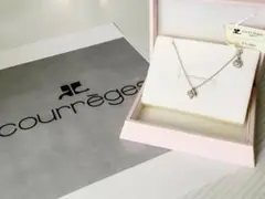 courrèges タグ付き未使用品花モチーフ ネックレス シルバー【201】