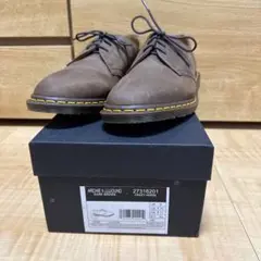 Item thumbnail for item c0a59c9e-fb33-44eb-a3e6-b53305fa1586