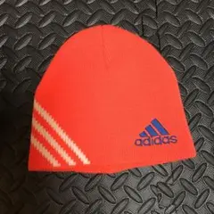 adidas オレンジ蛍光　ニット帽￼