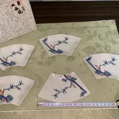 未使用 九谷焼 盛皿 大皿 木箱入 星峯 未使用 九谷焼 盛皿 大皿 木箱入 星峯