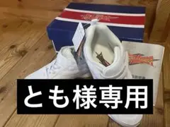 マッハジーティー MACHGT 白スニーカー 22㎝