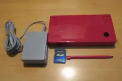 【極美品】ニンテンドーDSi レット ソフト６本付き