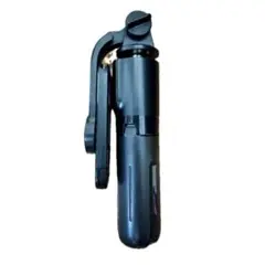 【美品】超軽量215gコンパクト　自撮り棒　セルカ棒　三脚付き